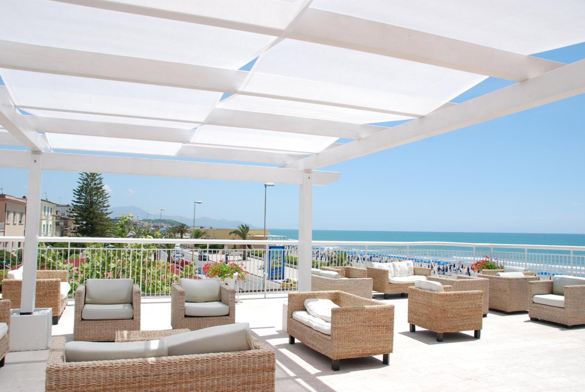 Hotel Villa Eleonora Scauri  Esterno foto