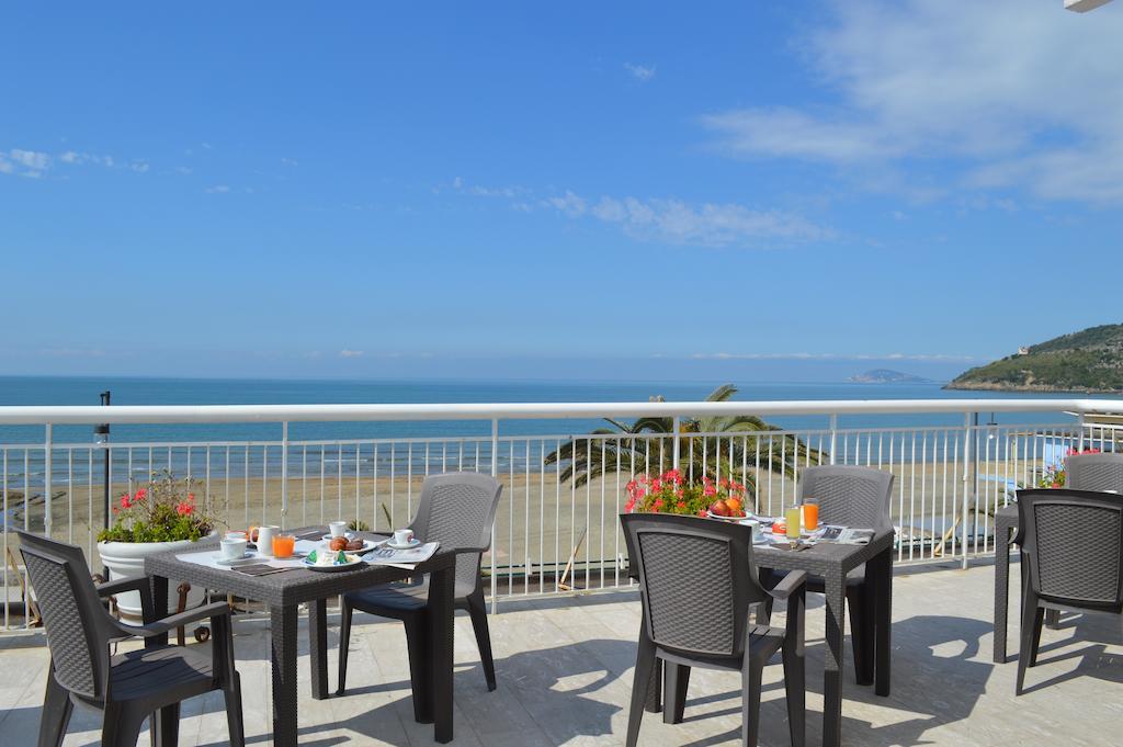 Hotel Villa Eleonora Scauri  Esterno foto