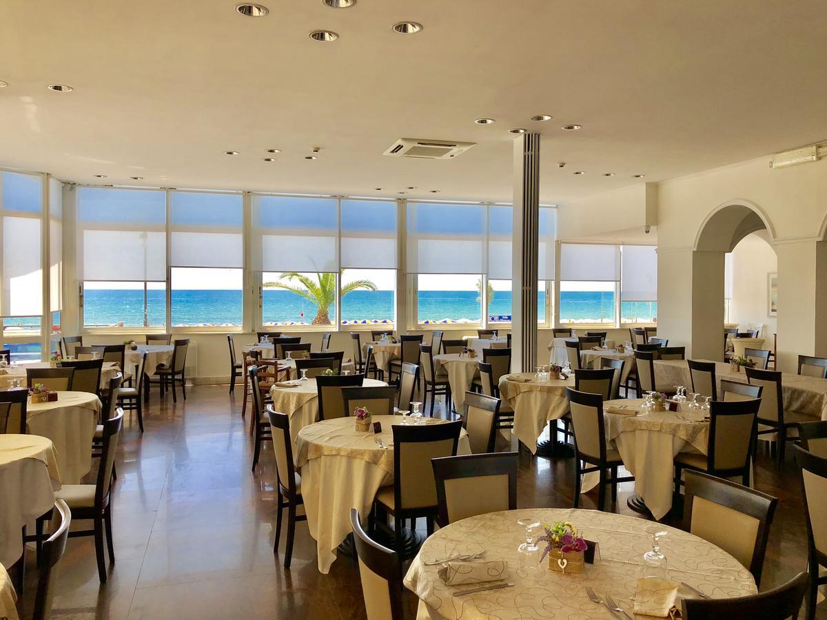 Hotel Villa Eleonora Scauri  Esterno foto
